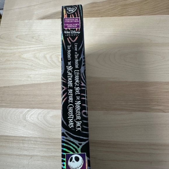 SET Tim Burton's The Nightmare Before Christmas 2 Disc collector's Edition & Mug - Picture 3 of 16